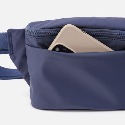 BE HOLD Belt Bag in caRefiber recycled nylon - Jet w/Ocean Quilt