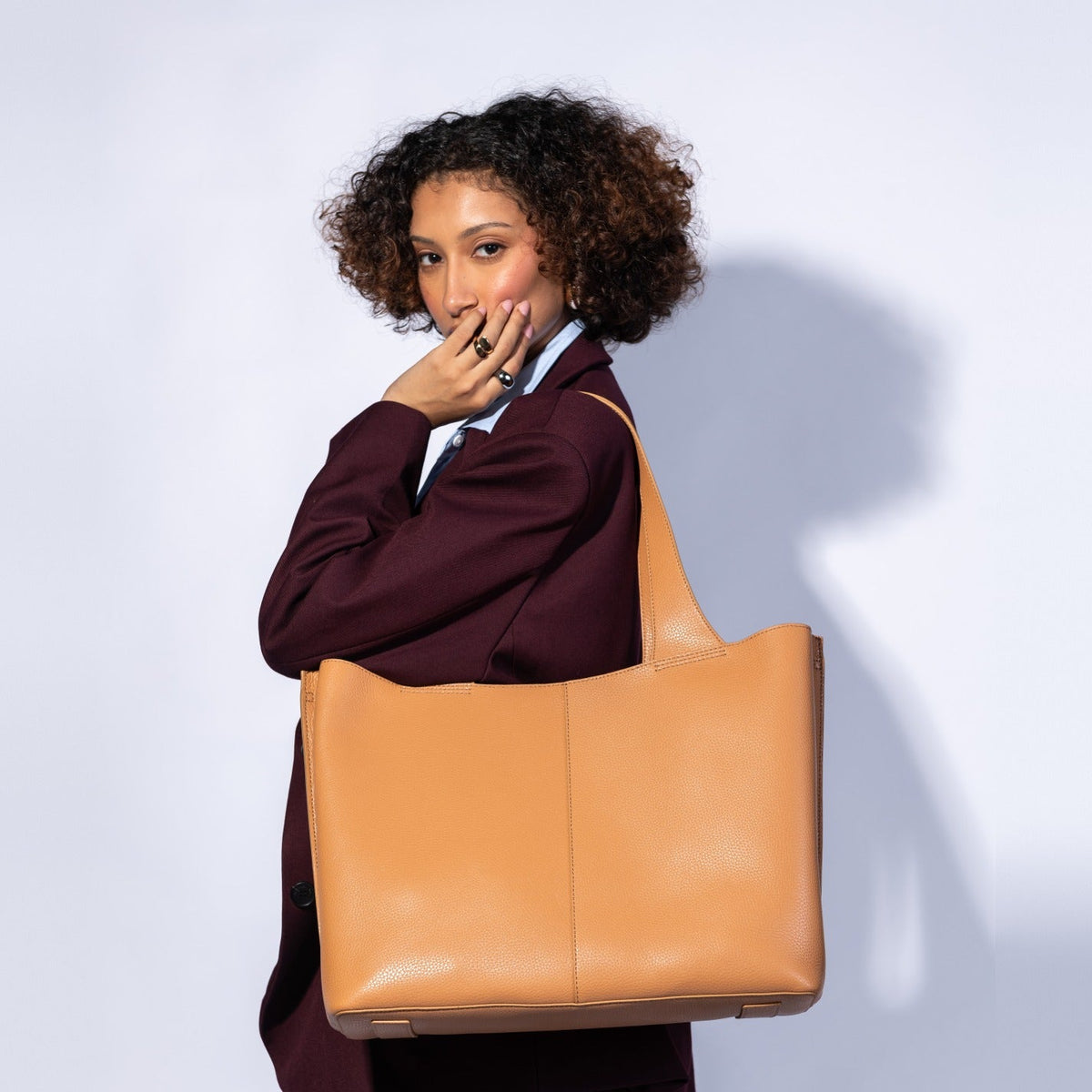 Vida Large Tote In Micro Pebbled Leather