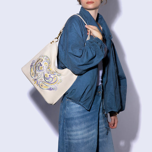Pier Shoulder Bag In Pebbled Leather - Embroidered Birch