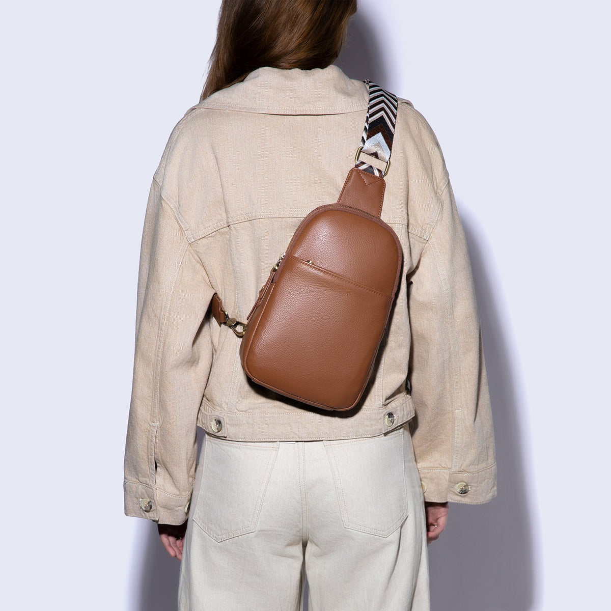 Cass Sling in Pebbled Leather - Bridle Brown