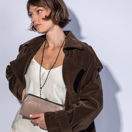 Lauren Clutch-Wallet In Polished Leather - Woodsmoke